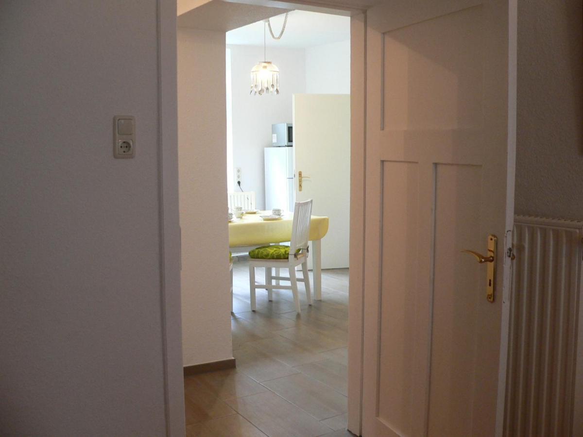 Ferienwohnung Zum Gruenen Holz Bohlenbergerfeld Exterior photo