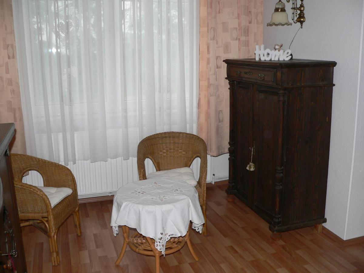 Ferienwohnung Zum Gruenen Holz Bohlenbergerfeld Exterior photo